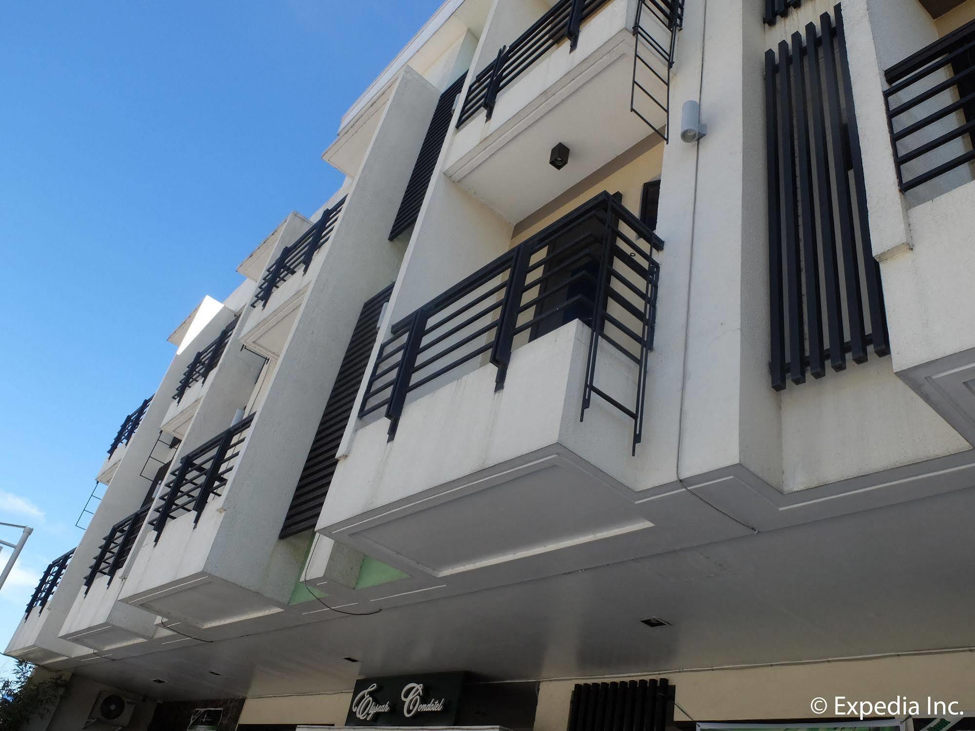 Elyseah Condotel Angeles Esterno foto